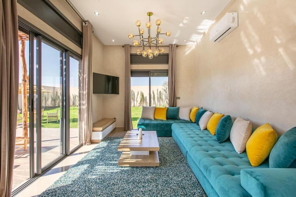 Villa Leila,Piscine , Grand Jardin, Jeux , Cuisiniere Marrakesch Exterior foto