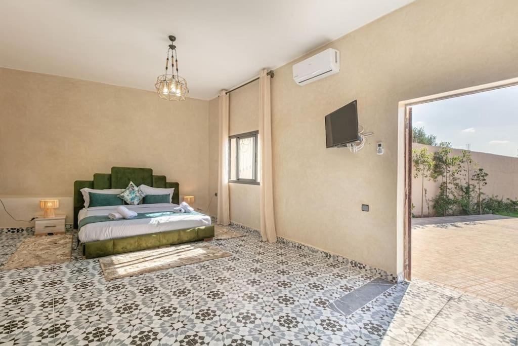 Villa Leila,Piscine , Grand Jardin, Jeux , Cuisiniere Marrakesch Exterior foto
